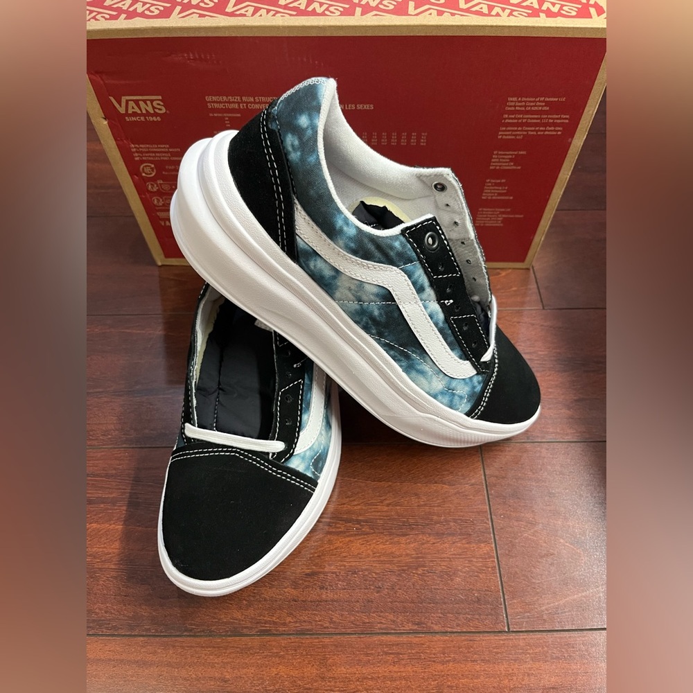 Womens 9.5 Vans Old Skool Overt ComfyCush Suede Canvas Tie-Dye Black Shoe New